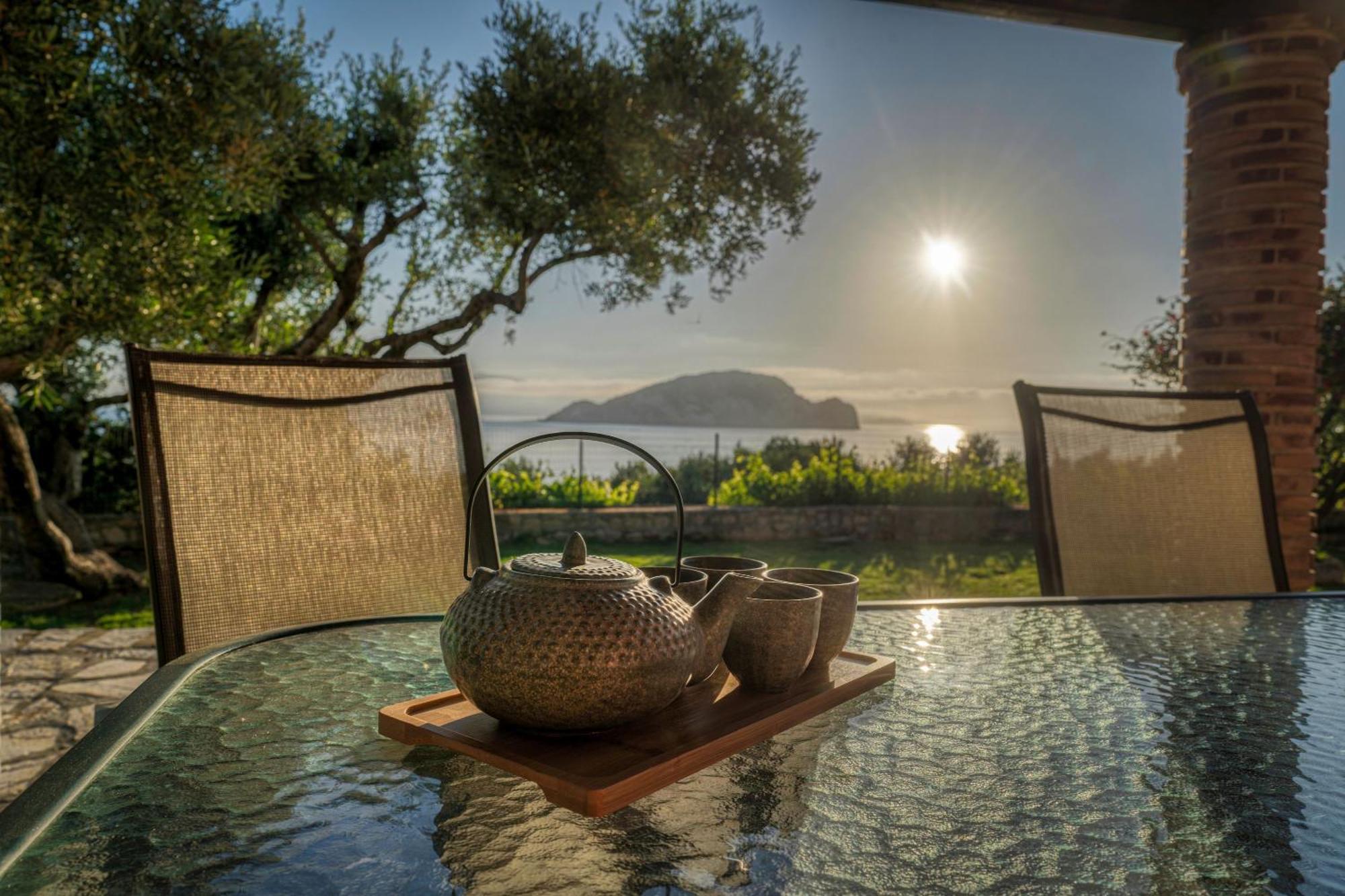 Anatoli Apartments - Tranquil Location & Stunning Views, By Zantewize Маратьяс Номер фото